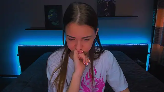 AlexaBarkley online show from February 2025 06:17:02 AM