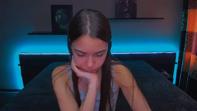 AlexaBarkley online show from March 2025 06:48:02 AM