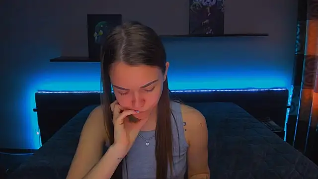 AlexaBarkley online show from March 2025 06:57:02 AM