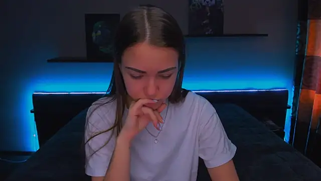 AlexaBarkley online show from March 2025 03:09:02 AM