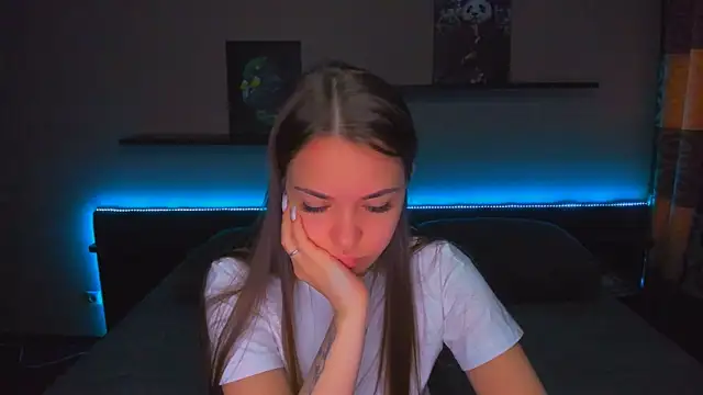 AlexaBarkley online show from April 2026 12:46:02 AM