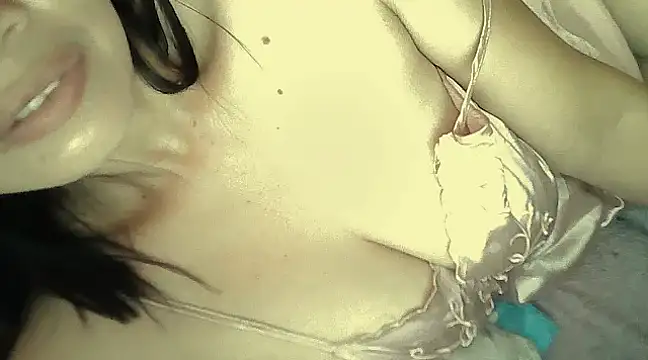 Snapshot of Alexiadreamer chatting on December 2024 01:58:02 AM Alexiadreamer online show from December 2024 01:58:02 AM