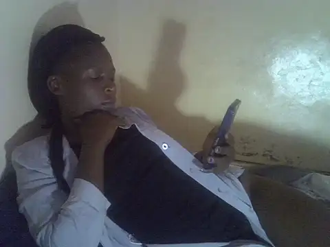 cute-shamza online show from June 2026 05:12:01 AM
