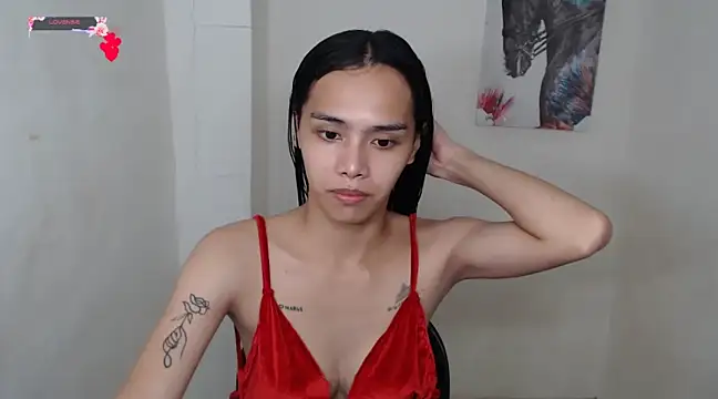 Snapshot of shecutie69 chatting on February 2025 11:03:02 PM shecutie69 online show from February 2025 11:03:02 PM