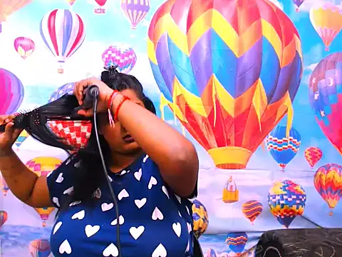 Snapshot of Indianfairy99 chatting on January 2025 06:34:02 AM Indianfairy99 online show from January 2025 06:34:02 AM