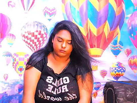 Snapshot of Indianfairy99 chatting on January 2025 11:34:02 PM Indianfairy99 online show from January 2025 11:34:02 PM