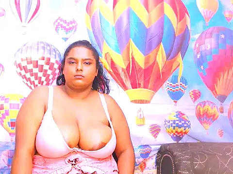 Snapshot of Indianfairy99 chatting on January 2025 01:45:02 AM Indianfairy99 online show from January 2025 01:45:02 AM