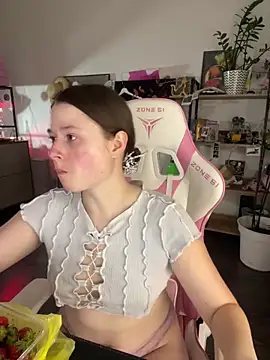 sweetest pie online show from June 2026 08:43:02 PM