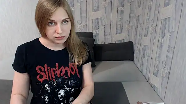 Snapshot of Pilly_green_ chatting on March 2025 10:57:02 AM Pilly green online show from March 2025 10:57:02 AM