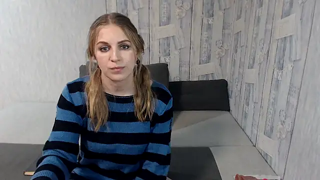 Snapshot of Pilly_green_ chatting on March 2025 10:44:01 AM Pilly green online show from March 2025 10:44:01 AM