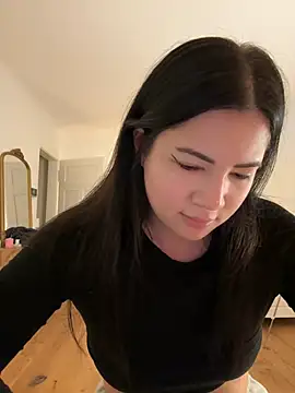 Snapshot of clairewntr chatting on January 2025 10:26:01 PM clairewntr online show from January 2025 10:26:01 PM