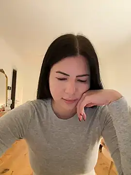 Snapshot of clairewntr chatting on January 2025 07:27:01 PM clairewntr online show from January 2025 07:27:01 PM