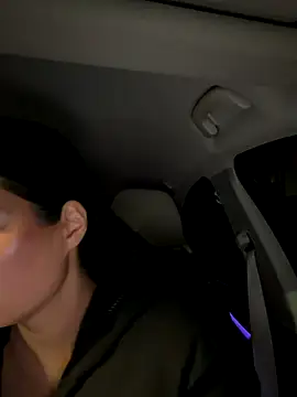 Snapshot of clairewntr chatting on October 2025 07:14:02 PM clairewntr online show from October 2025 07:14:02 PM