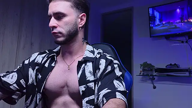 Latino stud4u online show from June 2026 02:16:01 AM