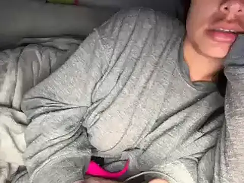 Snapshot of tbaexoxox chatting on March 2026 03:09:01 AM tbaexoxox online show from March 2026 03:09:01 AM