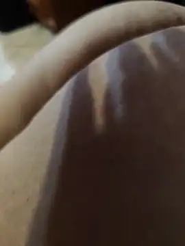 LovlyAnnie online show from September 2025 04:12:02 AM