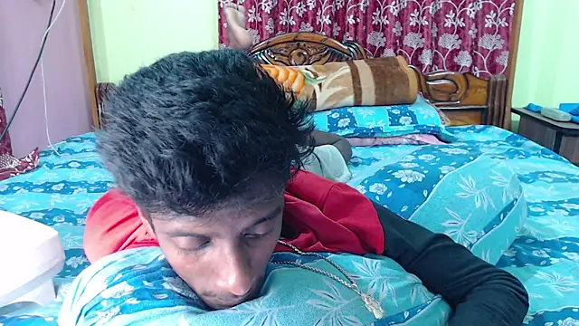 Skinny Blackberry online show from December 2024 05:37:01 AM