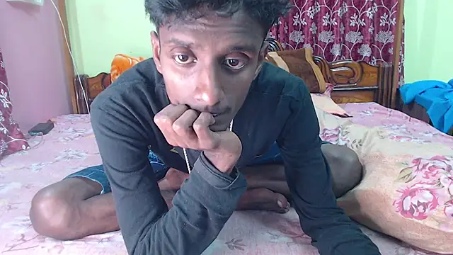 Skinny Blackberry online show from December 2024 06:41:02 AM