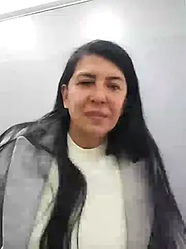 Snapshot of aisha_latina chatting on January 2025 02:08:02 PM aisha latina online show from January 2025 02:08:02 PM
