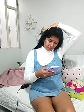 aisha latina online show from February 2026 02:24:02 PM