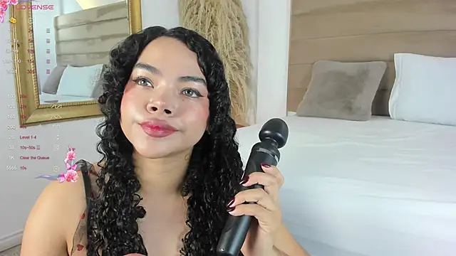 ValerieDiaz  online show from January 2025 11:58:02 AM