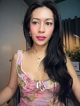 Jasmine Elcock online show from June 2026 05:01:02 PM
