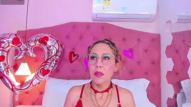 DaliaScoth online show from February 2025 07:19:02 PM