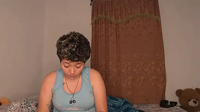 kathy luisa online show from June 2026 09:46:01 PM