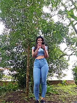 Yuky ta online show from February 2025 03:50:02 PM