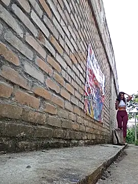 Yuky ta online show from September 2025 01:01:01 PM