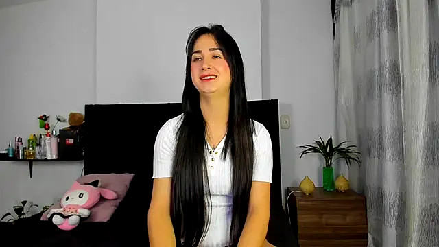 Snapshot of AndreaStivens chatting on December 2025 10:11:01 AM AndreaStivens online show from December 2025 10:11:01 AM