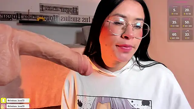 Snapshot of chelsea_morrison1 chatting on October 2025 02:16:02 PM chelsea morrison1 online show from October 2025 02:16:02 PM