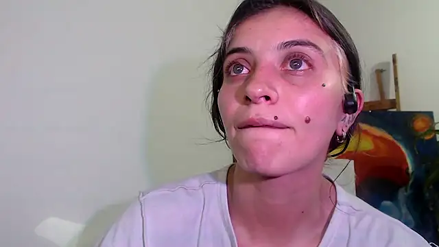 Snapshot of mariecam420 chatting on December 2024 03:30:01 AM mariecam420 online show from December 2024 03:30:01 AM