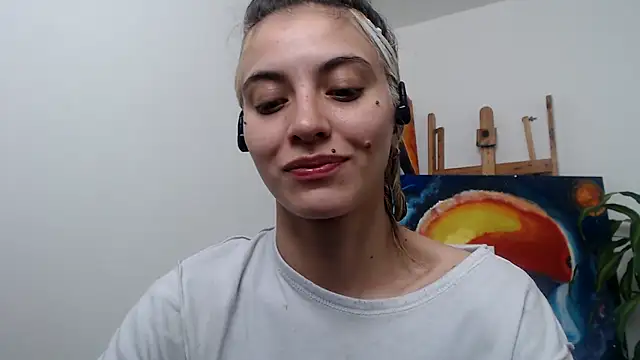 Snapshot of mariecam420 chatting on December 2024 04:47:01 PM mariecam420 online show from December 2024 04:47:01 PM