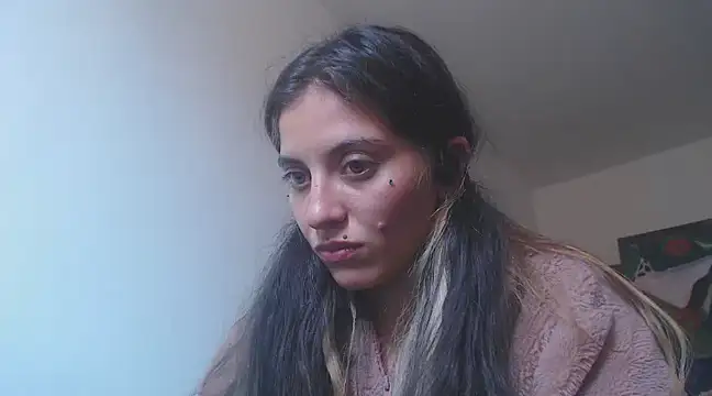 Snapshot of mariecam420 chatting on December 2024 07:52:02 PM mariecam420 online show from December 2024 07:52:02 PM