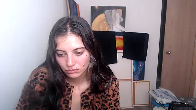 Snapshot of mariecam420 chatting on December 2024 02:12:01 PM mariecam420 online show from December 2024 02:12:01 PM