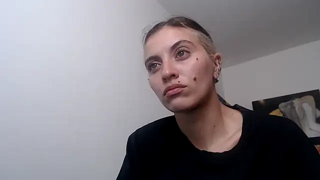 Snapshot of mariecam420 chatting on December 2024 06:31:01 PM mariecam420 online show from December 2024 06:31:01 PM