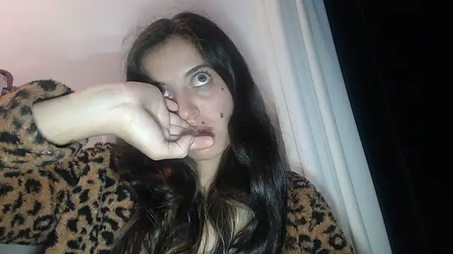 Snapshot of mariecam420 chatting on December 2024 12:04:01 AM mariecam420 online show from December 2024 12:04:01 AM