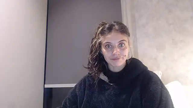 Snapshot of mariecam420 chatting on January 2025 01:38:02 AM mariecam420 online show from January 2025 01:38:02 AM