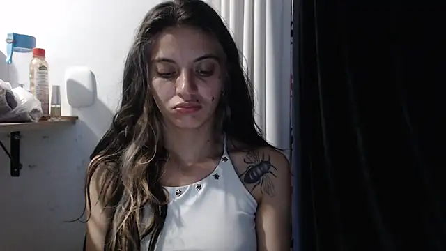 Snapshot of mariecam420 chatting on January 2025 02:39:02 AM mariecam420 online show from January 2025 02:39:02 AM