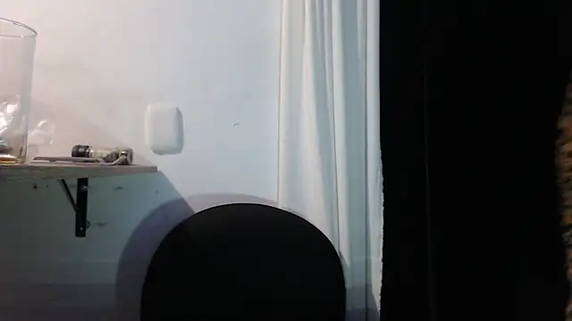 Snapshot of mariecam420 chatting on January 2025 01:53:02 AM mariecam420 online show from January 2025 01:53:02 AM