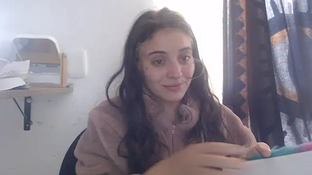 Snapshot of mariecam420 chatting on January 2025 03:39:02 PM mariecam420 online show from January 2025 03:39:02 PM