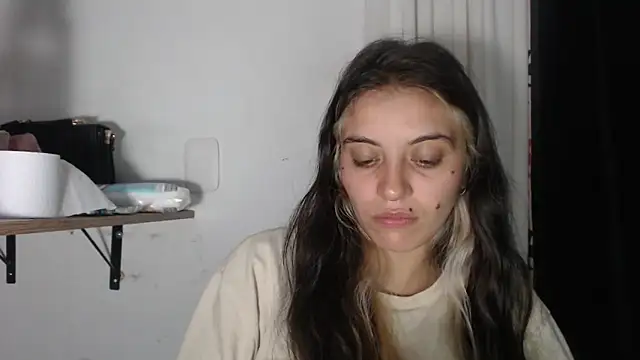 Snapshot of mariecam420 chatting on February 2025 11:20:02 PM mariecam420 online show from February 2025 11:20:02 PM