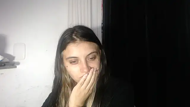 Snapshot of mariecam420 chatting on February 2025 02:17:02 AM mariecam420 online show from February 2025 02:17:02 AM
