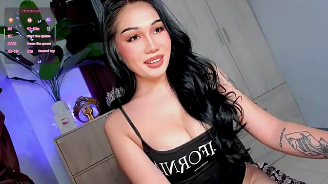 Icon1c LiLy online show from May 2026 08:19:01 AM