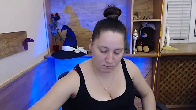 Snapshot of JosieJun_ chatting on October 2025 07:58:02 PM JosieJun online show from October 2025 07:58:02 PM