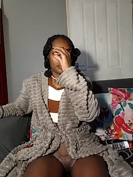 HoneyDropsX online show from June 2026 05:23:01 AM