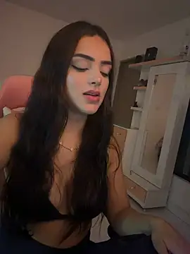anniehart online show from May 2026 01:35:01 AM