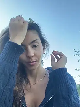 RouseColins online show from January 2025 10:32:02 PM