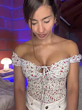 RouseColins online show from March 2025 10:54:01 PM